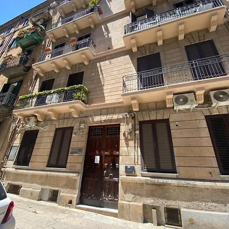 Casa de hóspedes Florio 4*